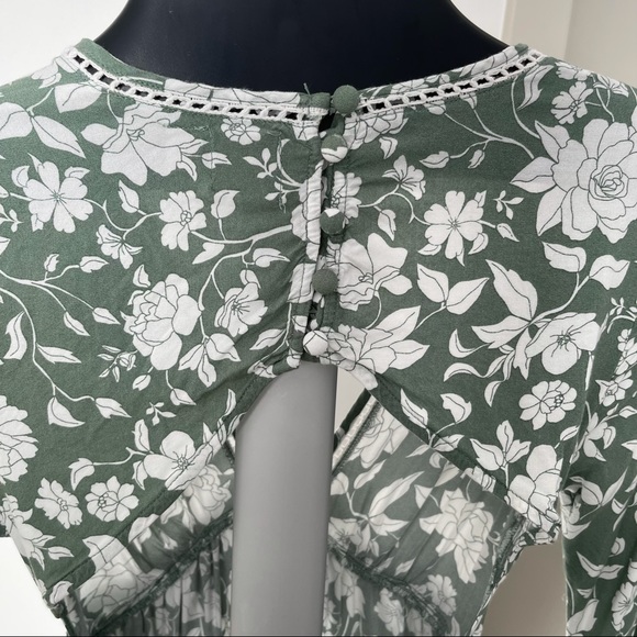 ASOS Design Fluted Sleeve Open Back Skater Mini Dress With Floral Print SZ US 0 - Picture 9 of 12